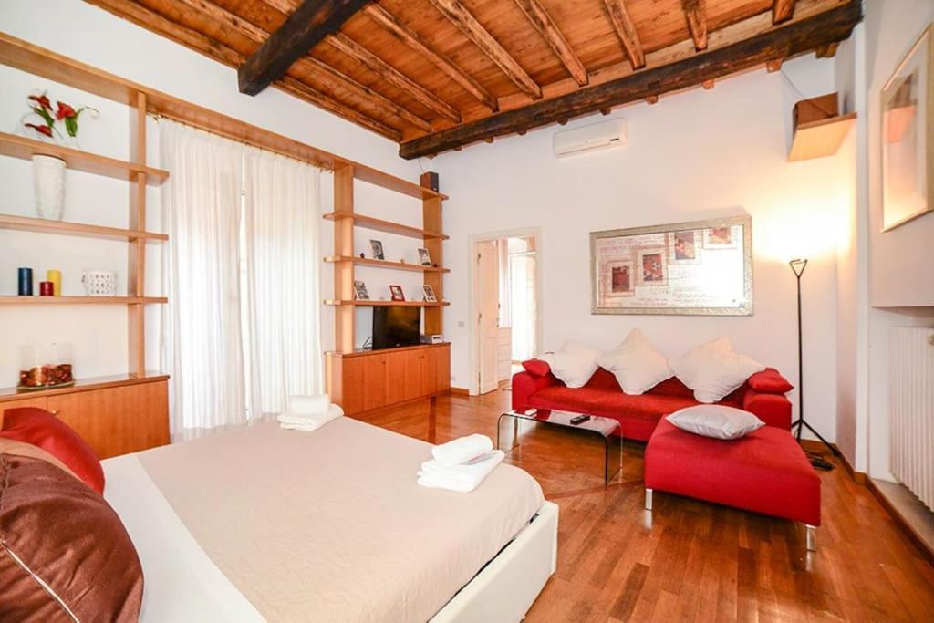 Pantheon 2 - Large In The Hearth Of A Apartamento *